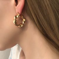 1 Pair Simple Style Classic Style Round Solid Color Plating Copper Gold Plated Earrings main image 1