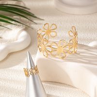 Basic Modern Style Classic Style Flower 14K Gold Plated Alloy Wholesale Rings Bracelets Jewelry Set main image 3