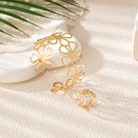 Basic Modern Style Classic Style Flower 14K Gold Plated Alloy Wholesale Rings Bracelets Jewelry Set main image 1