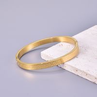 304 Stainless Steel Titanium Steel 18K Gold Plated Simple Style Classic Style Plating Solid Color Bangle main image 4