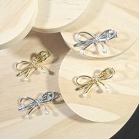 Women's Simple Style Bow Knot Alloy Hair Clip main image 1