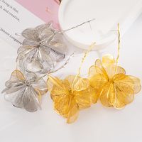 1 Paar Elegant Ferien Glänzend Blütenblatt Überzug Legierung Vergoldet Versilbert Tropfenohrringe main image 1