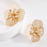 1 Pair Casual Vacation Flower Plating Alloy Gold Plated Silver Plated Ear Studs main image 3