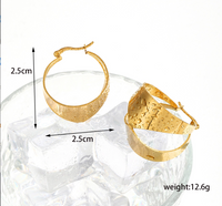 1 Pair Cool Style Solid Color Cutting 304 Stainless Steel 18K Gold Plated Hoop Earrings main image 2