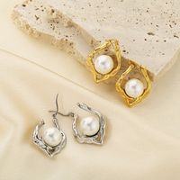 1 Pair Simple Style Geometric Plating 304 Stainless Steel Imitation Pearl 18K Gold Plated Ear Studs main image 5