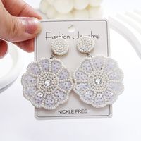 1 Pair Elegant Sweet Solid Color Beaded Beaded Sequin Nonwoven Drop Earrings main image 3