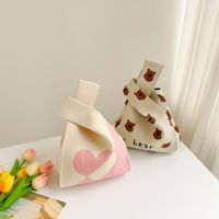 Women's Small Polyester Cartoon Heart Shape Basic Vintage Style Open Handbag main image 5