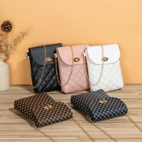 Women's Small Pu Leather Solid Color Lingge Basic Vintage Style Lock Clasp Crossbody Bag main image 6
