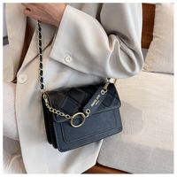 Women's Small Pu Leather Solid Color Lingge Vintage Style Streetwear Flip Cover Crossbody Bag main image 2