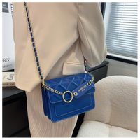 Women's Small Pu Leather Solid Color Lingge Vintage Style Streetwear Flip Cover Crossbody Bag main image 4