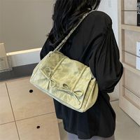 Women's Pu Leather Clouds Classic Style Sewing Thread Flip Cover Shoulder Bag Chain Bag main image 2