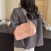 Women's Pu Leather Clouds Classic Style Sewing Thread Flip Cover Shoulder Bag Chain Bag main image 3