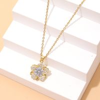 Wholesale Elegant Lady Streetwear Flower Copper Inlay Gold Plated Zircon Pendant Necklace main image 1