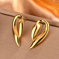 1 Pair Simple Style Sector Leaves Heart Shape Pleated 304 Stainless Steel 18K Gold Plated Ear Studs main image 4