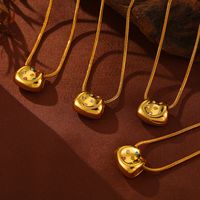 304 Stainless Steel Rhinestone 18K Gold Plated Elegant Simple Style Korean Style Plating Geometric Rhinestones Pendant Necklace main image 7