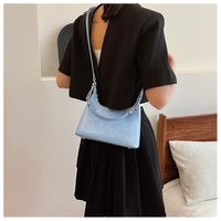 Women's Pu Leather Solid Color Classic Style Sewing Thread Zipper Shoulder Bag main image 4