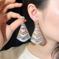 1 Pair Elegant Vintage Style Geometric Hollow Out Inlay Copper Zircon Drop Earrings main image 1
