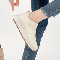 Women's Casual Solid Color Round Toe Sports Shoes main image 5