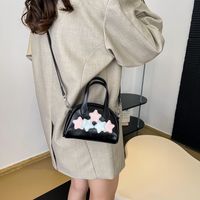 Women's Pu Leather Solid Color Streetwear Sewing Thread Zipper Handbag main image 6