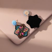 1 Pair Ethnic Style Commute Flower Beaded Embroidery Inlay Cloth Glass Rhinestones Drop Earrings main image 3