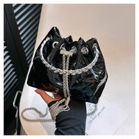 Women's Medium Pu Leather Solid Color Streetwear String Bucket Bag main image 6