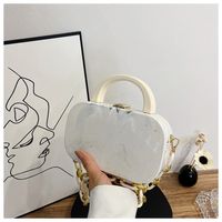 Women's Small Arylic Solid Color Streetwear Magnetic Buckle Handbag main image 5