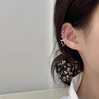 1 Piece Vacation Sweet Solid Color Mesh Copper Ear Cuffs main image 4