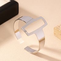 Basic Simple Style Classic Style Geometric Solid Color Iron Women's Bangle main image 3