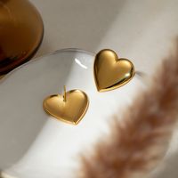 1 Pair Modern Style Classic Style Commute Heart Shape Solid Color Plating 304 Stainless Steel 18K Gold Plated Ear Studs main image 4
