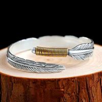 Vintage Style Feather Alloy Asymmetrical Unisex Bangle main image 3