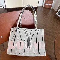 Women's Large Polyester Geometric Classic Style Open Tote Bag sku image 5