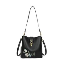 Women's Medium Pu Leather Flower Elegant Vintage Style Square Lock Clasp Bucket Bag main image 5
