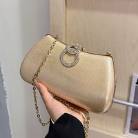 Women's Small Special Material Solid Color Elegant Vintage Style Pillow Shape Lock Clasp Evening Bag main image 5