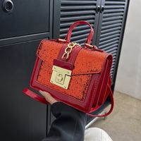 Women's Small Pu Leather Solid Color Vintage Style Classic Style Sequins Lock Clasp Crossbody Bag main image 8