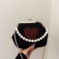 Frau Klein Pu-Leder Herzform Elegant Vintage-Stil Perlen Verschlussrahmen Kuppeltasche main image 1