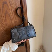 Women's Small Pu Leather Solid Color Butterfly Streetwear Zipper Underarm Bag sku image 1