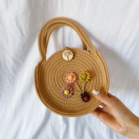 Women's Medium Cotton And Linen Flower Vacation Lock Clasp Circle Bag sku image 1