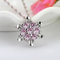 1 Pièce 1.8*1.8CM Le Cuivre Pierres Précieuses Artificielles Zircon Fleur Pendentif main image 4