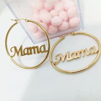 1 Par MAMÁ Estilo Simple Estilo Clásico Ronda Letra Ahuecar Acero Inoxidable 201 Chapados en oro de 18k Aretes sku image 1