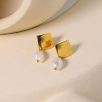 1 Pair Retro Simple Style Rhombus Freshwater Pearl Titanium Steel 18K Gold Plated Drop Earrings main image 3