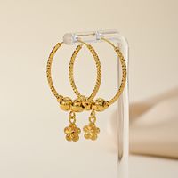 1 Piece Basic Bridal Classic Style Round Flower Copper 18K Gold Plated Hoop Earrings main image 1