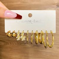 Retro Heart Shape Butterfly Twist Alloy Inlay Artificial Pearls Rhinestones Women's Earrings 1 Set sku image 25