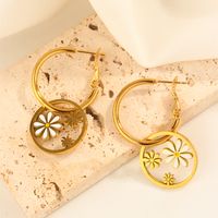 1 Pair Simple Style Classic Style Animal Flower Butterfly Plating Carving 304 Stainless Steel 18K Gold Plated Drop Earrings main image 3