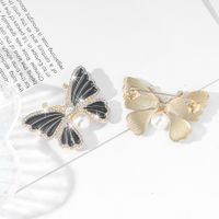 Simple Style Classic Style Butterfly Alloy Inlay Rhinestones Women's Brooches main image 2