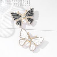 Simple Style Classic Style Butterfly Alloy Inlay Rhinestones Women's Brooches main image 1