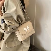 Women's Medium Pu Leather Solid Color Butterfly Classic Style Streetwear Flip Cover Crossbody Bag sku image 3