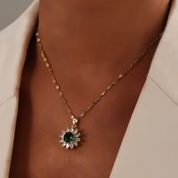 304 Stainless Steel Copper 18K Gold Plated Elegant Glam Hollow Out Flower Zircon Pendant Necklace main image 3