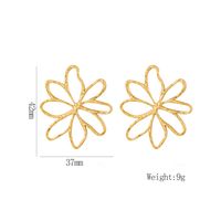 1 Pair Vintage Style Exaggerated Asymmetrical Quadrilateral Flower Plating Inlay 304 Stainless Steel Artificial Pearls 18K Gold Plated Ear Studs sku image 10
