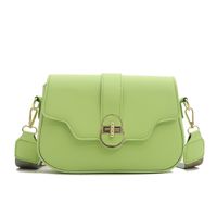 Women's Medium Pu Leather Solid Color Vintage Style Classic Style Lock Clasp Crossbody Bag sku image 4
