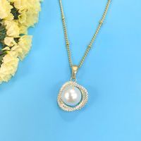 Copper Elegant Shiny Plating Inlay Sunflower Artificial Pearls Zircon Pendant Necklace main image 4